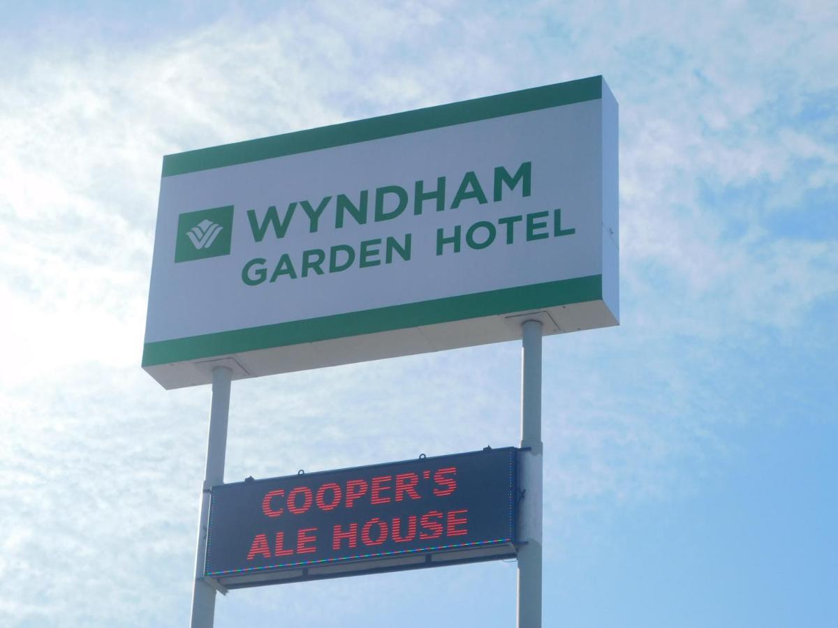 Wyndham Garden Greensboro Exteriér fotografie